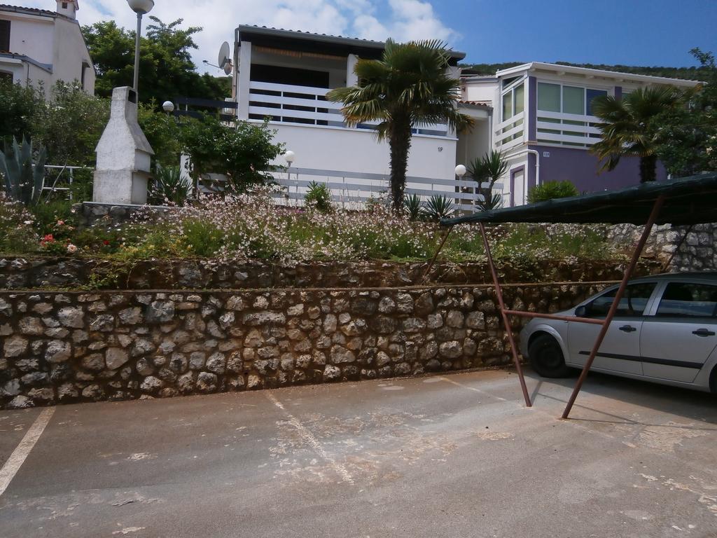 Apartment Tihana ラヴニ エクステリア 写真