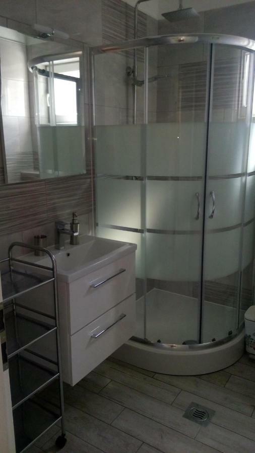 Apartment Tihana ラヴニ エクステリア 写真