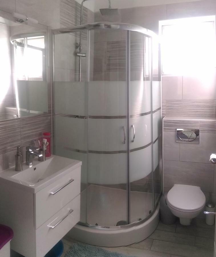 Apartment Tihana ラヴニ エクステリア 写真